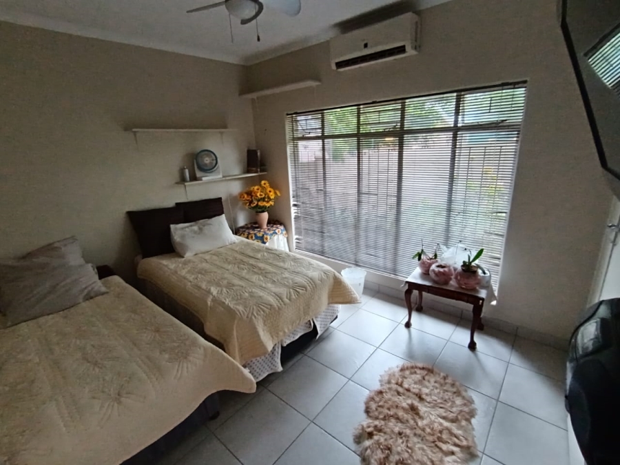 3 Bedroom Property for Sale in Protea Park North West